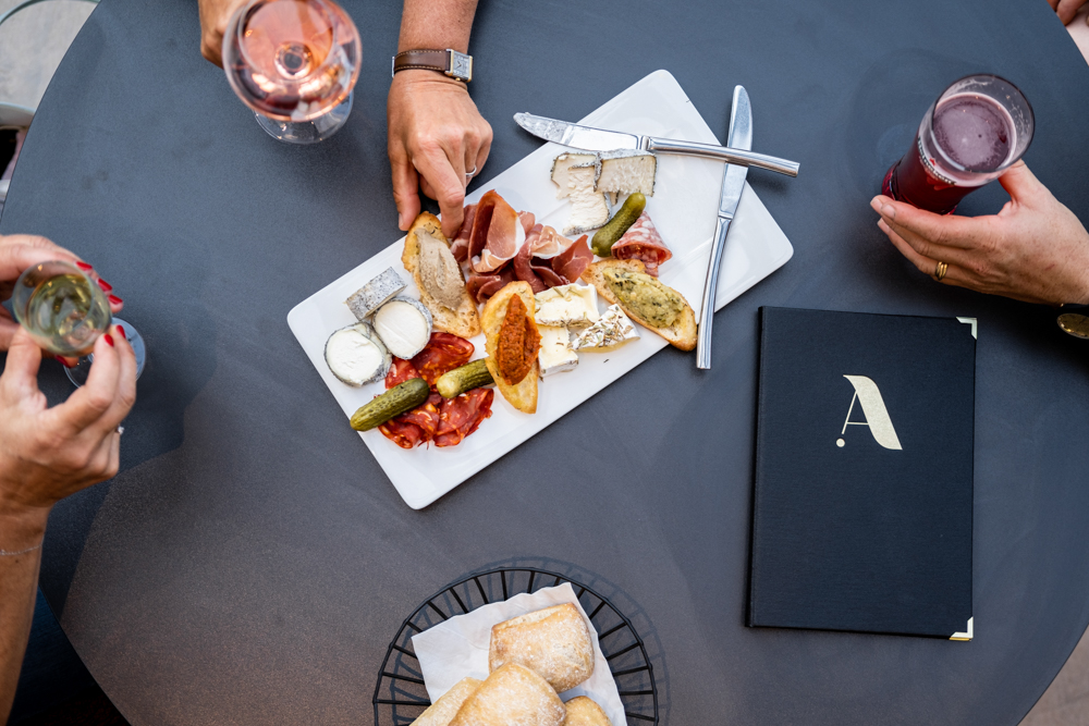 Photo - Le Bar MERCURE TOURS SUD 20220718 1069 MERCURE TOURS SUD 20220718 1069